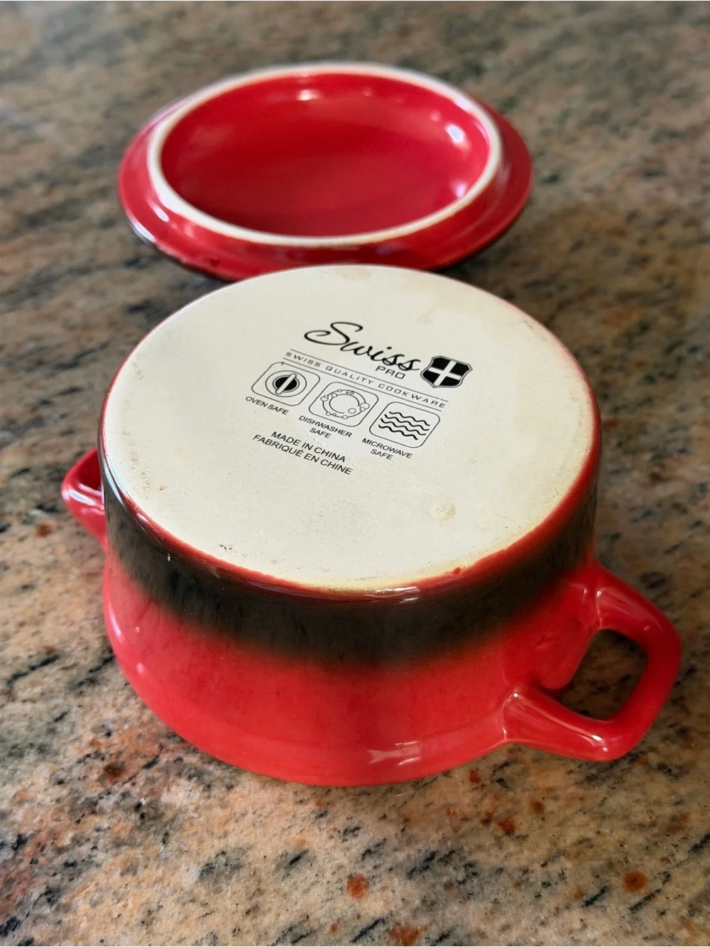Swiss Quality Cookware Mini Red & Brown Cast Iron Mini Casserole Dish with Lid